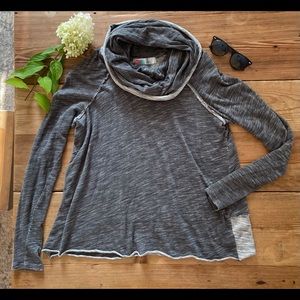 🐝 SOLD Free People Gray Cowl Neck Long Sleeve